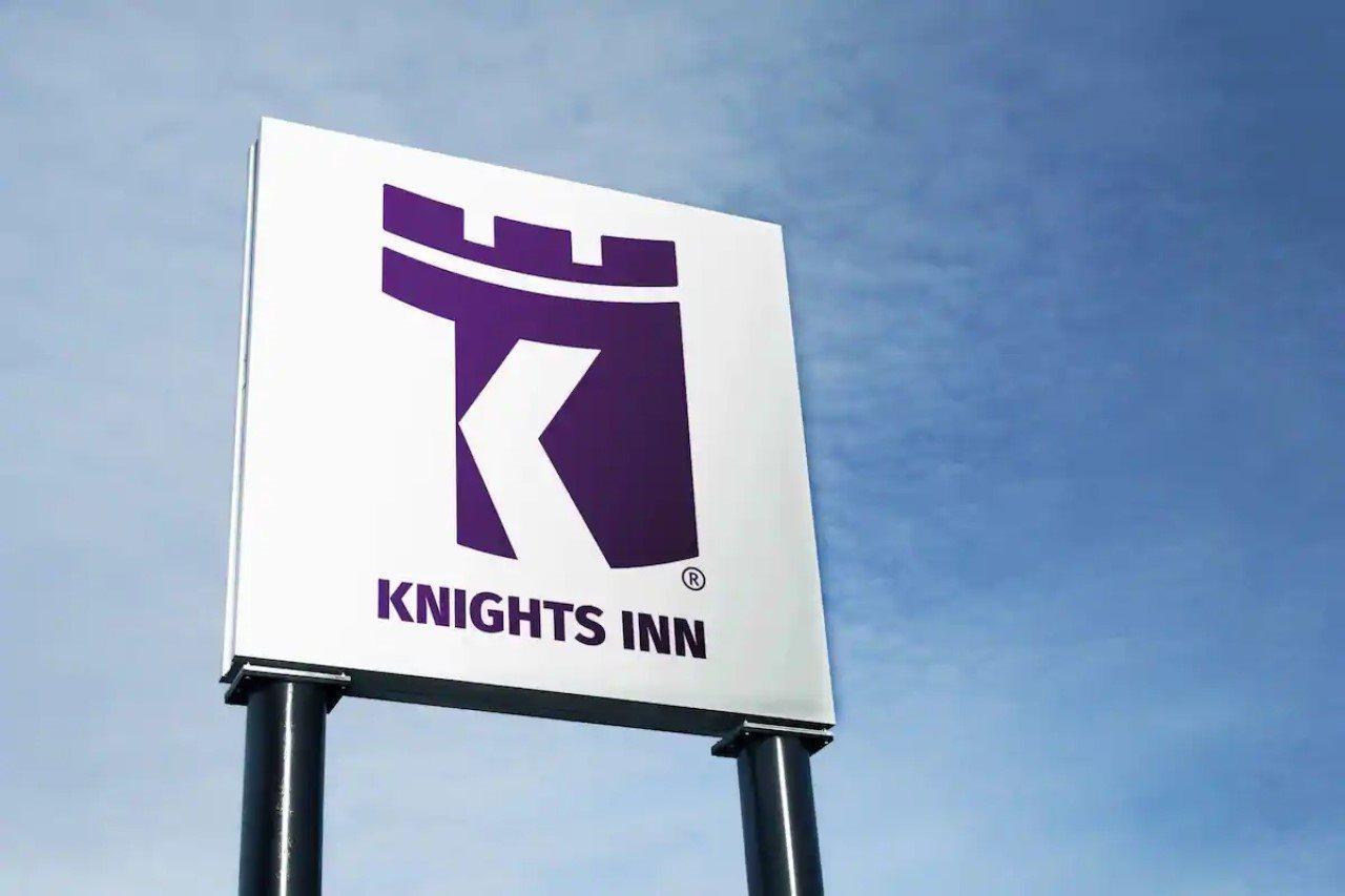 Knights Inn Six Flags Lodge West Экстерьер фото