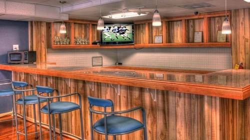 Knights Inn Six Flags Lodge West Экстерьер фото